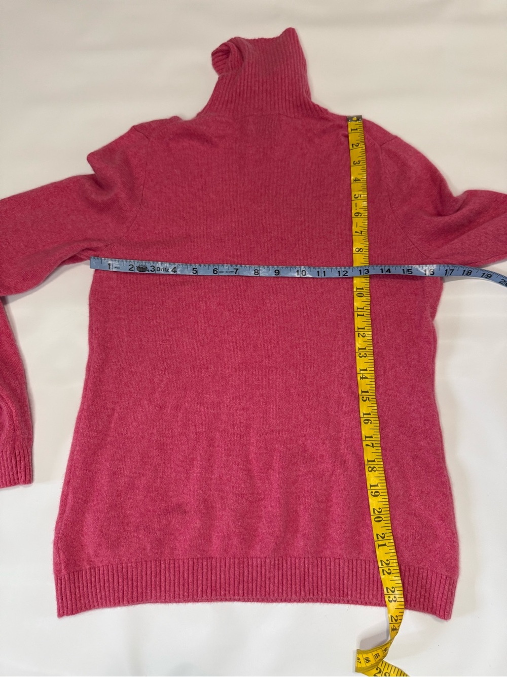 L.L. Bean Rose Pink 100% cashmere Turtleneck Sweater size medium - Picture 10 of 10